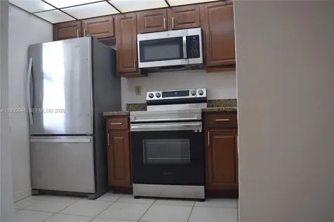 10013 Winding Lake Road Sunrise FL 33351
