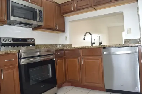 10013 Winding Lake Road Sunrise FL 33351