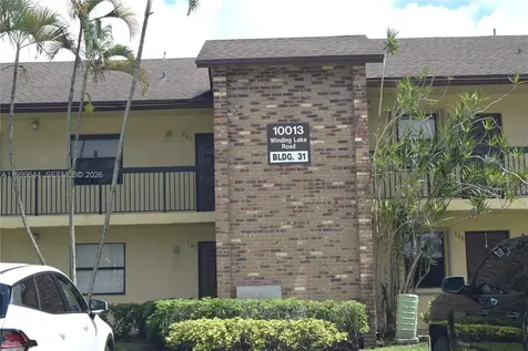 10013 Winding Lake Road Sunrise FL 33351