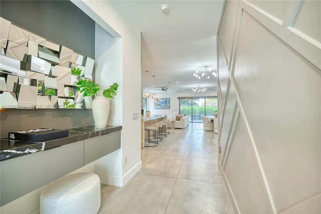 2613 Center Avenue Fort Lauderdale FL 33308