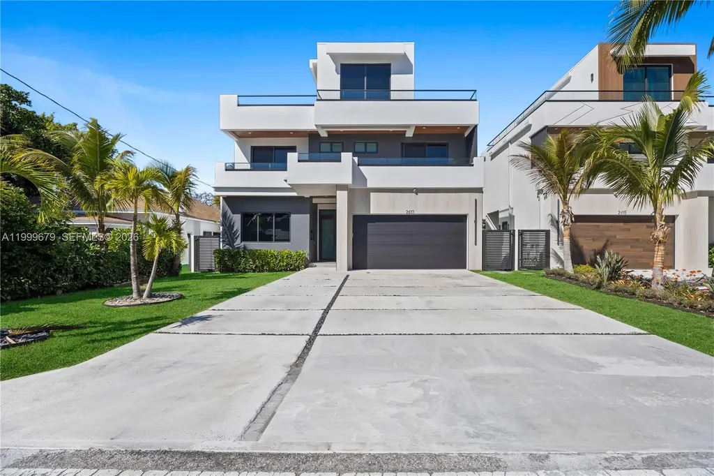 2613 Center Avenue Fort Lauderdale FL 33308