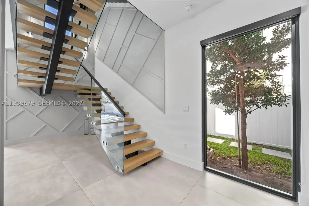 2613 Center Avenue Fort Lauderdale FL 33308