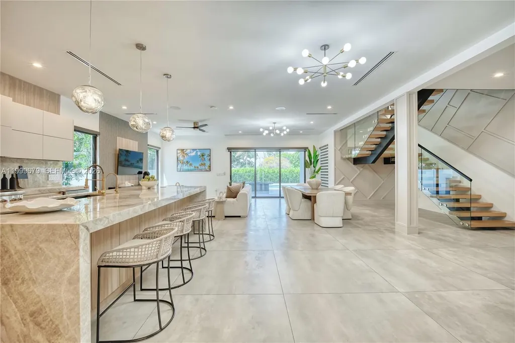 2613 Center Avenue Fort Lauderdale FL 33308