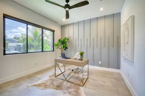 2613 Center Avenue Fort Lauderdale FL 33308