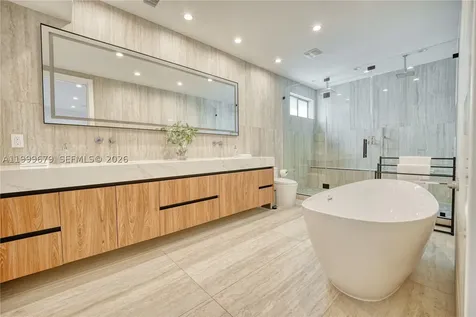 2613 Center Avenue Fort Lauderdale FL 33308