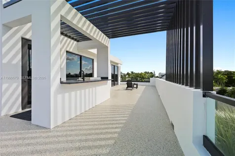 2613 Center Avenue Fort Lauderdale FL 33308