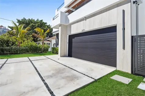 2613 Center Avenue Fort Lauderdale FL 33308