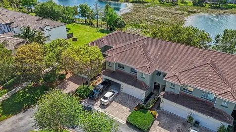 2020 SE 23rd Avenue Homestead FL 33035
