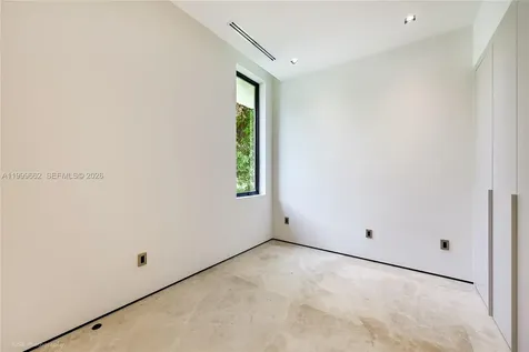 770 Lake Road Miami FL 33137