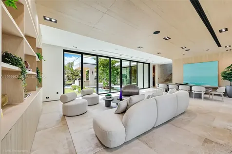 770 Lake Road Miami FL 33137