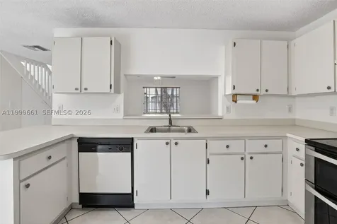 10845 NW 8th Street Pembroke Pines FL 33026