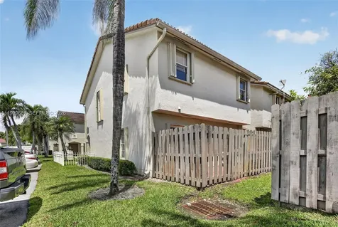 10845 NW 8th Street Pembroke Pines FL 33026