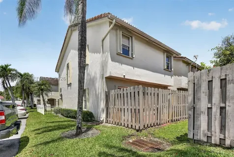 10845 NW 8th Street Pembroke Pines FL 33026