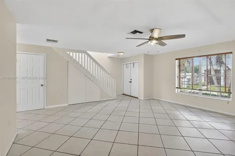 10845 NW 8th Street Pembroke Pines FL 33026