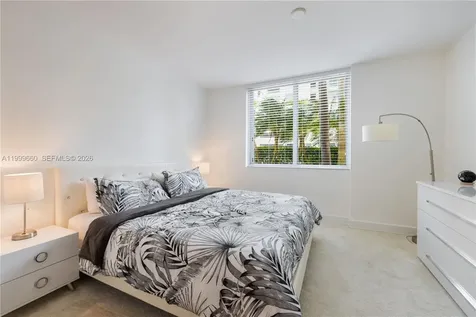 7928 East Drive North Bay Village FL 33141