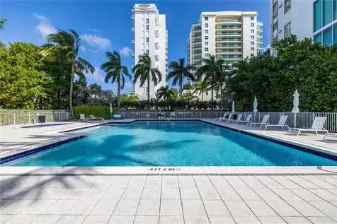 7928 East Drive North Bay Village FL 33141