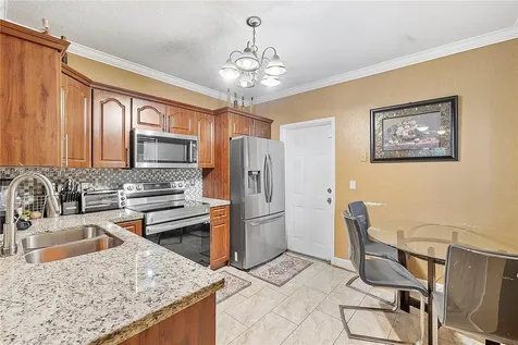 7659 Tamarac Island Circle Tamarac FL 33321