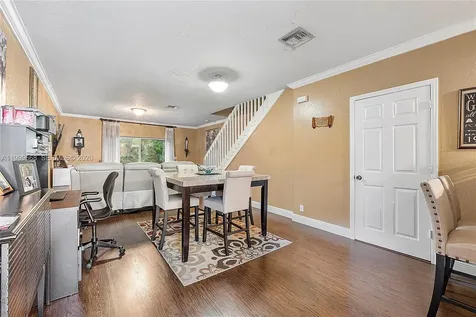 7659 Tamarac Island Circle Tamarac FL 33321