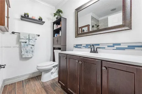 7659 Tamarac Island Circle Tamarac FL 33321