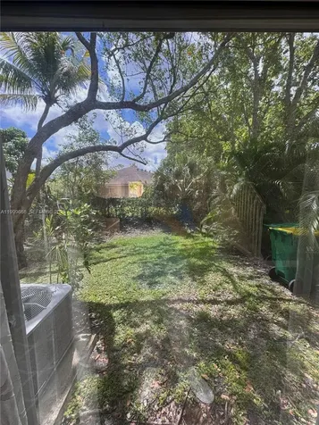 7659 Tamarac Island Circle Tamarac FL 33321