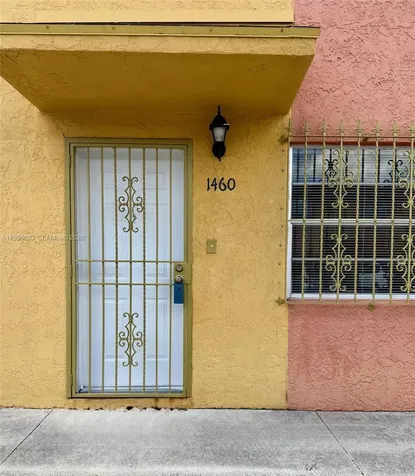 1460 W 41st Street Hialeah FL 33012