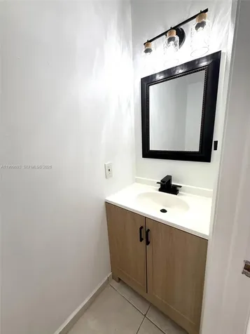 1460 W 41st Street Hialeah FL 33012