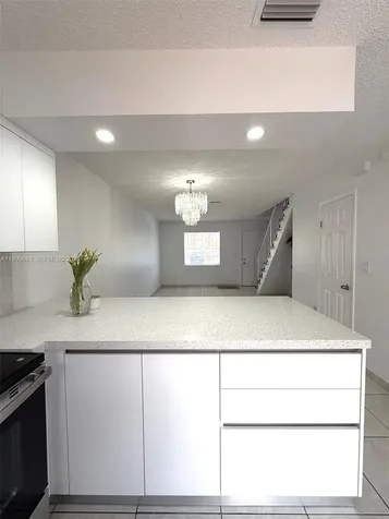 1460 W 41st Street Hialeah FL 33012