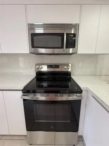 1460 W 41st Street Hialeah FL 33012