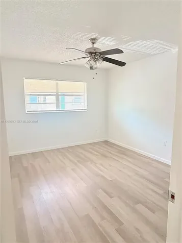 1460 W 41st Street Hialeah FL 33012