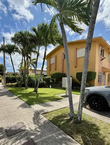 1460 W 41st Street Hialeah FL 33012