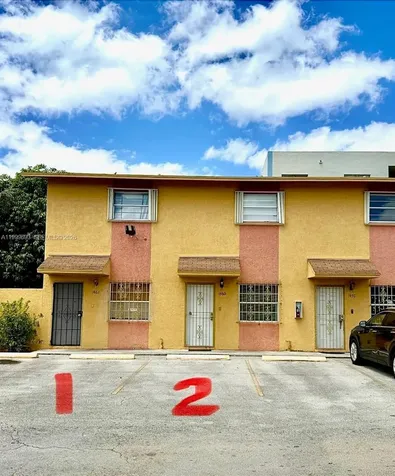1460 W 41st Street Hialeah FL 33012
