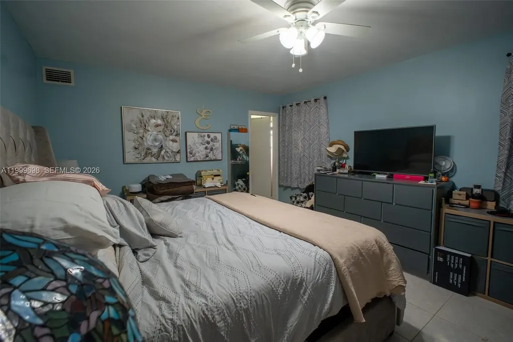 2083 Coral Ridge Drive Coral Springs FL 33071