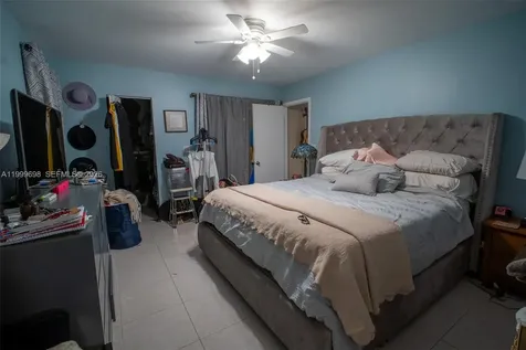 2083 Coral Ridge Drive Coral Springs FL 33071