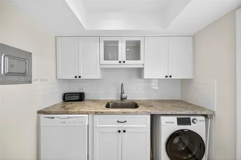 6815 Edgewater Drive Coral Gables FL 33133