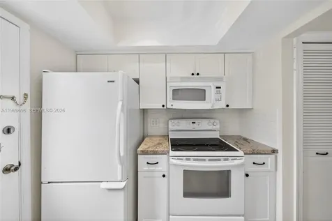 6815 Edgewater Drive Coral Gables FL 33133
