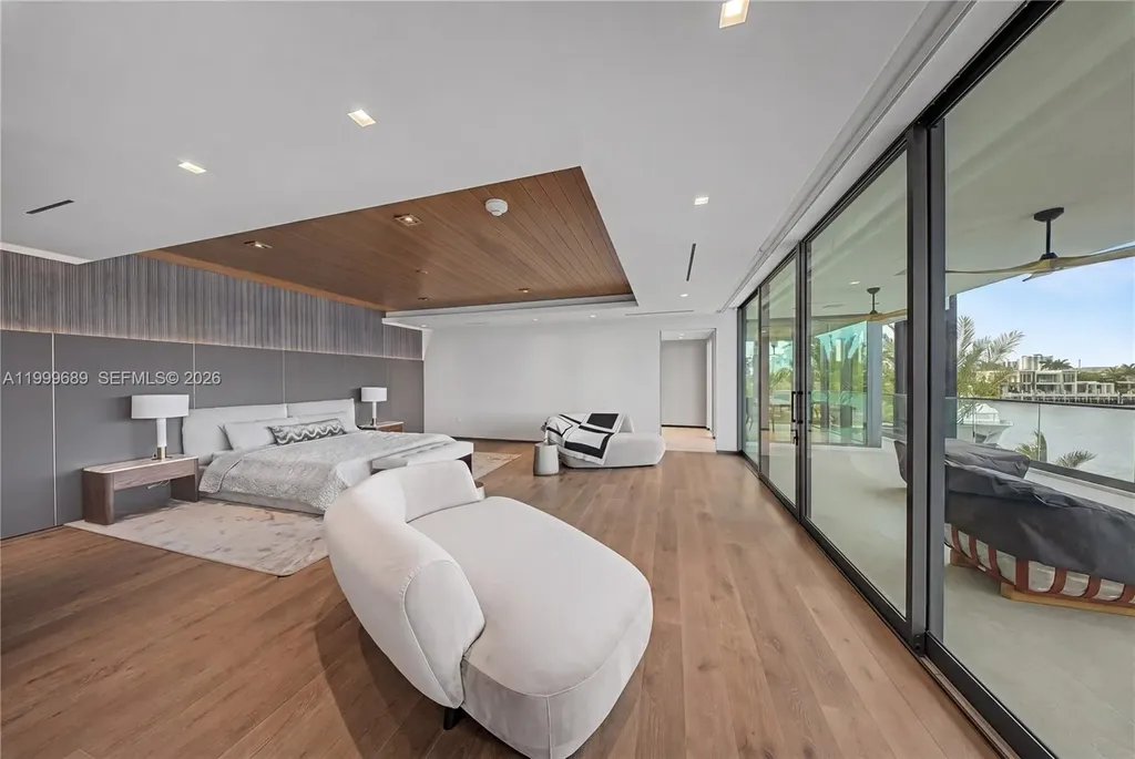 1400 W Lake Drive Fort Lauderdale FL 33316
