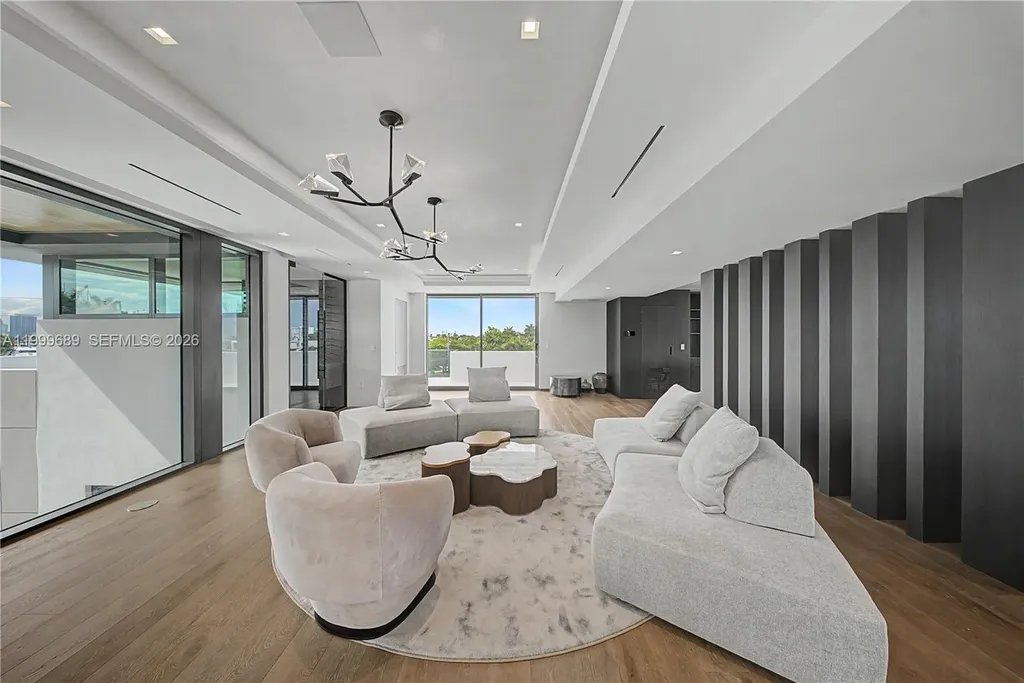 1400 W Lake Drive Fort Lauderdale FL 33316