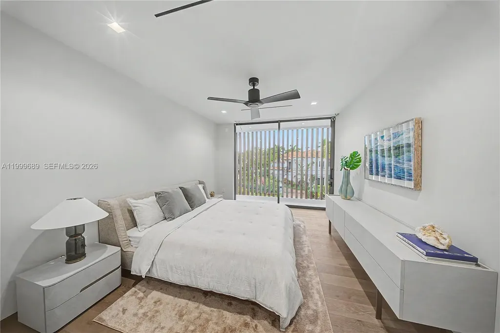 1400 W Lake Drive Fort Lauderdale FL 33316