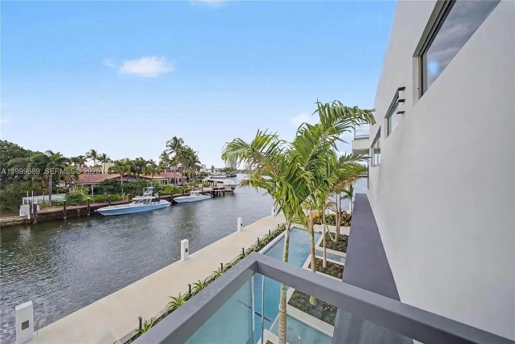 1400 W Lake Drive Fort Lauderdale FL 33316