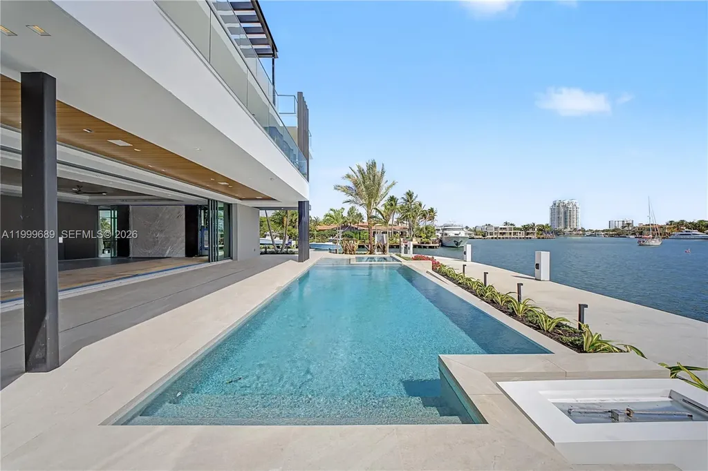 1400 W Lake Drive Fort Lauderdale FL 33316