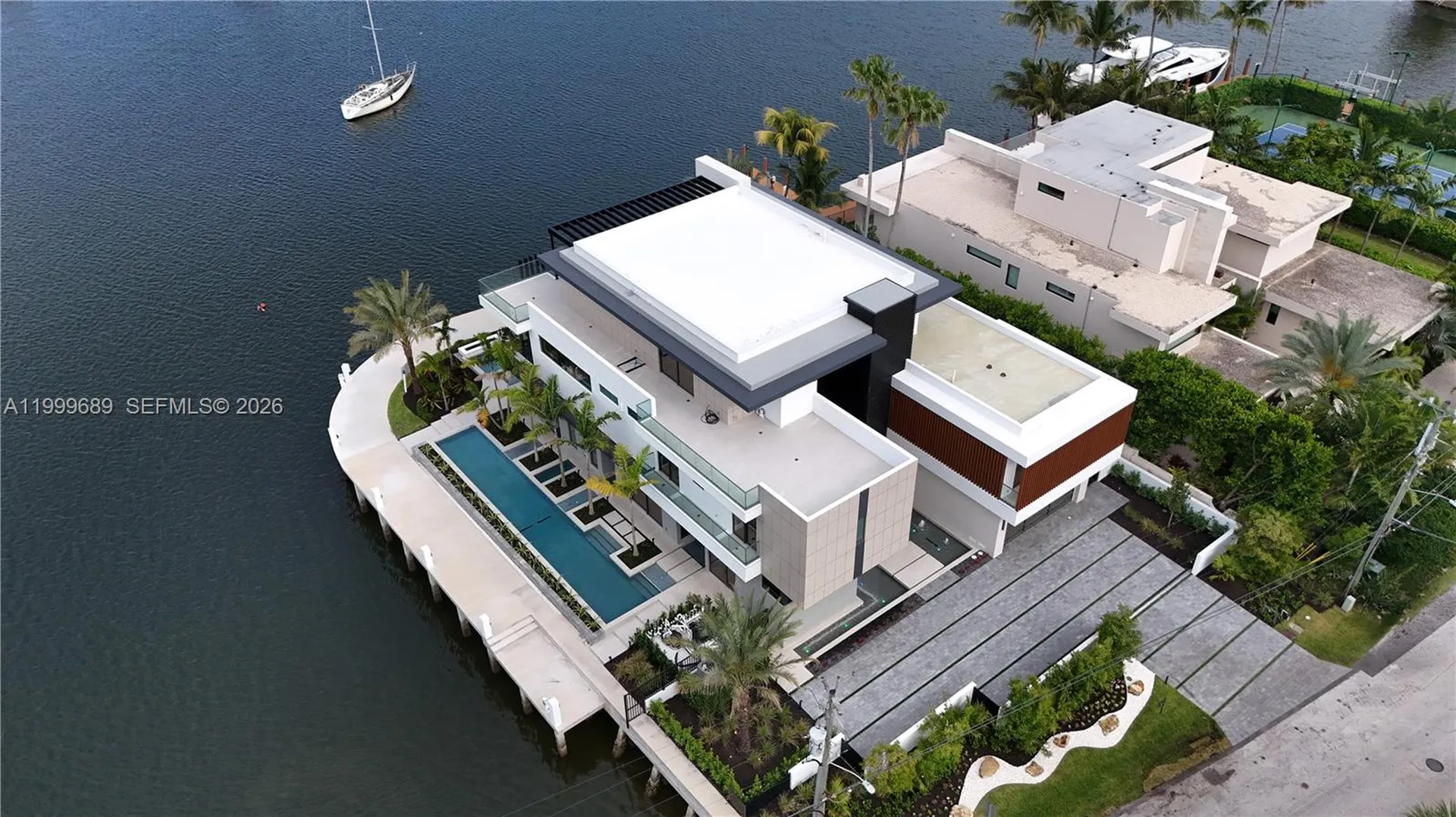 1400 W Lake Drive Fort Lauderdale FL 33316