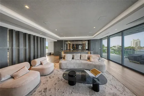 1400 W Lake Drive Fort Lauderdale FL 33316