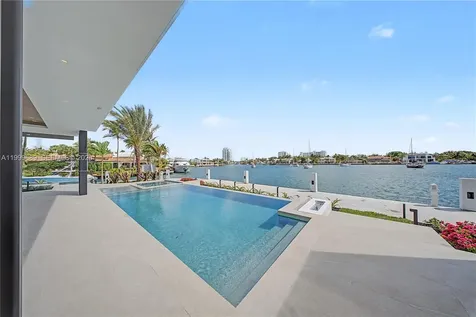 1400 W Lake Drive Fort Lauderdale FL 33316