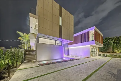 1400 W Lake Drive Fort Lauderdale FL 33316