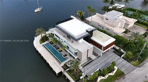 1400 W Lake Drive Fort Lauderdale FL 33316