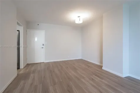 1200 West Avenue Miami Beach FL 33139