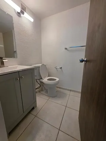 16450 NW 2nd Avenue Miami FL 33169