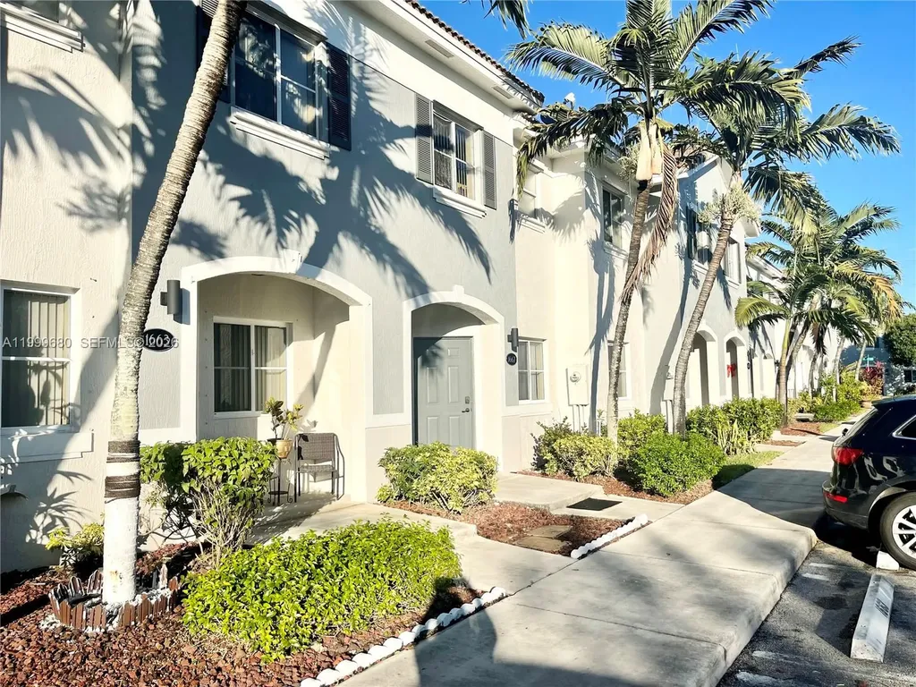 1635 SE 31st Court Homestead FL 33035