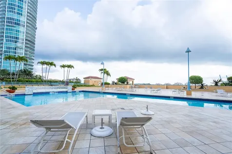 90 Alton Road Miami Beach FL 33139