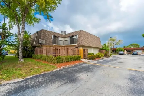 8107 SW 23rd Court North Lauderdale FL 33068